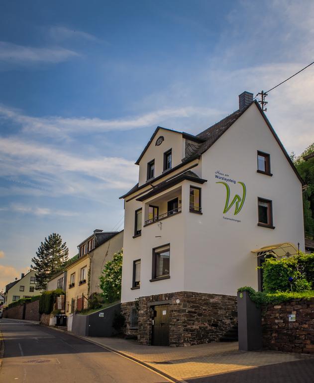 Lehmen Ferienwohnungen Haus Am Wuerzlaysteig מראה חיצוני תמונה