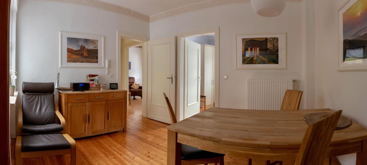 Lehmen Ferienwohnungen Haus Am Wuerzlaysteig מראה חיצוני תמונה